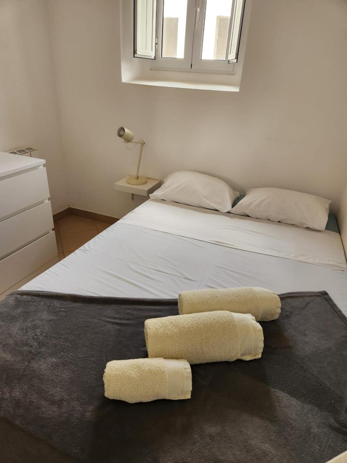Blife Salinya Private Rooms At N125 Olhão Chambre photo